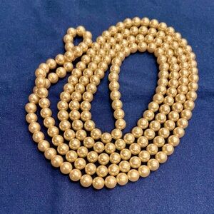 Fabulous Fashion Faux Pearls…Grab em while they’re good!